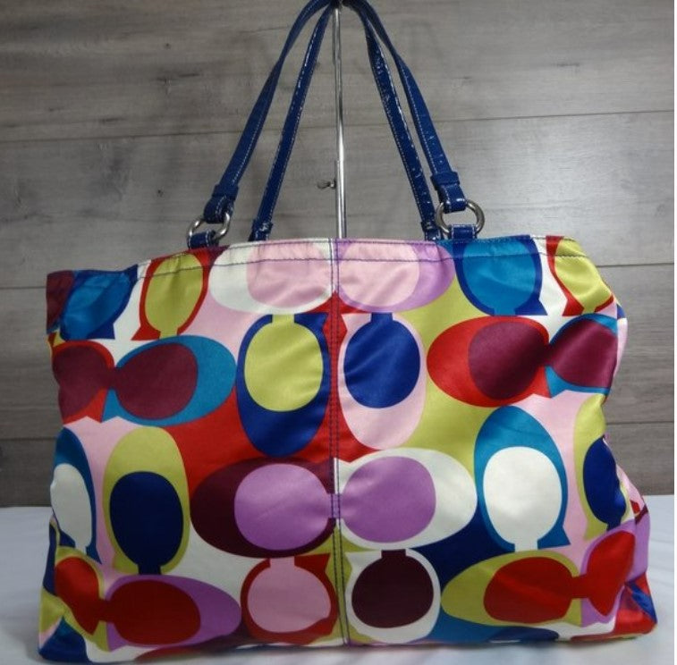 Leather handbag Coach Multicolour in Leather - 25258936